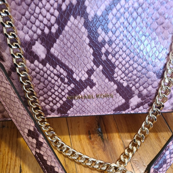 Micheal kors handbag - Picture 4 of 4